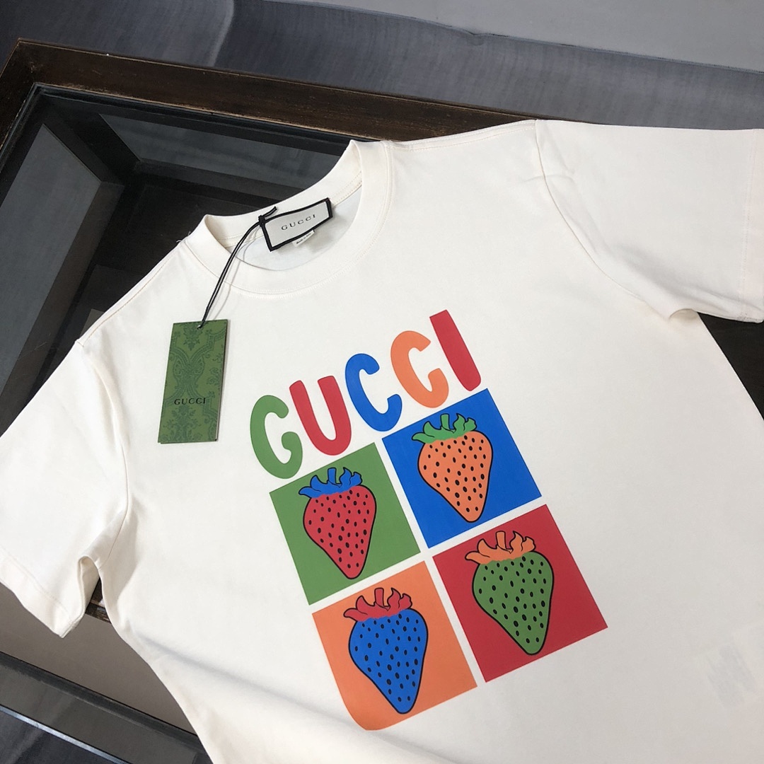 Gucci T-Shirt Style 032 detail view 7