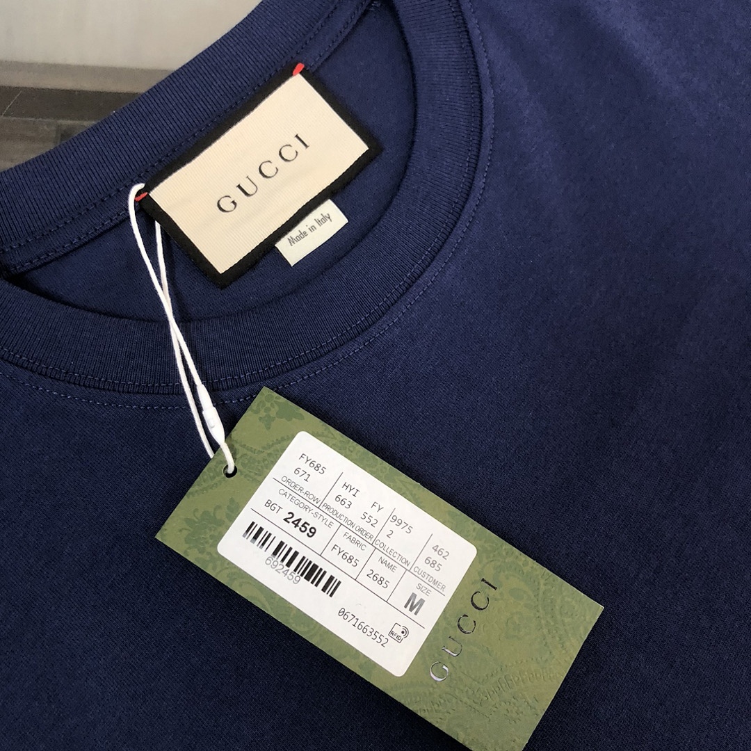 Gucci T-Shirt Style 038 detail view 4
