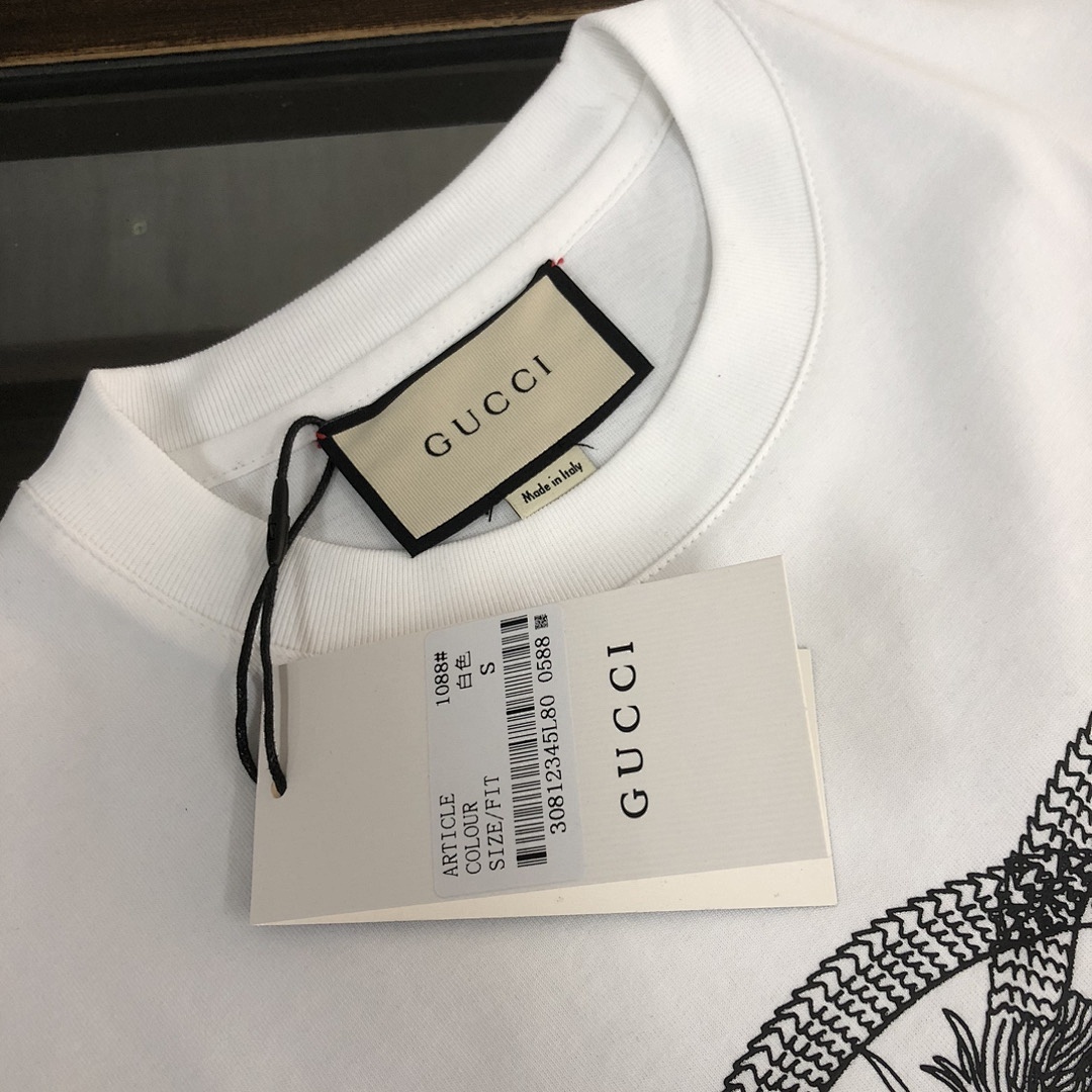 Gucci T-Shirt Style 041 detail view 5