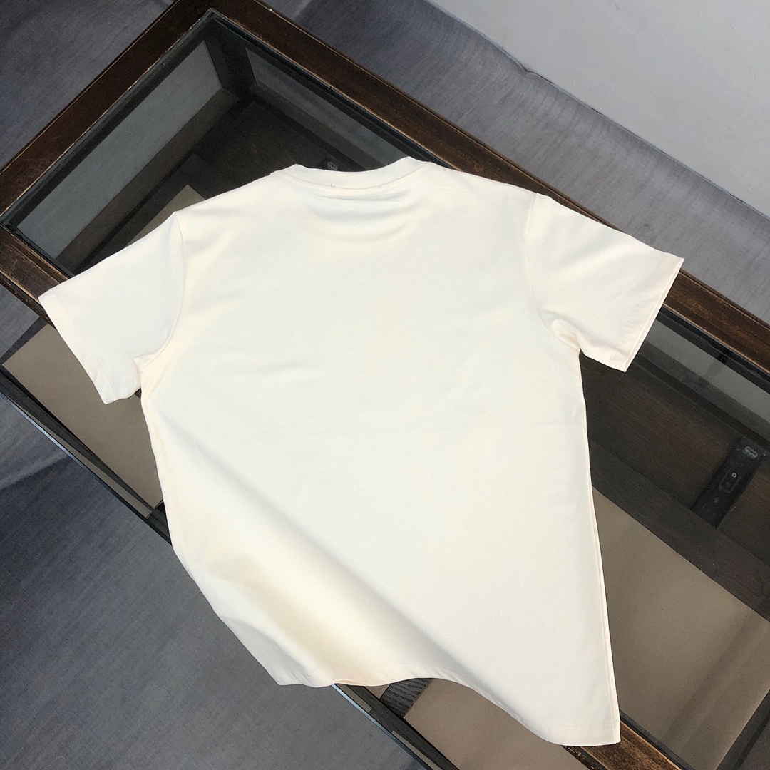 Gucci T-Shirt Style 051 detail view 5