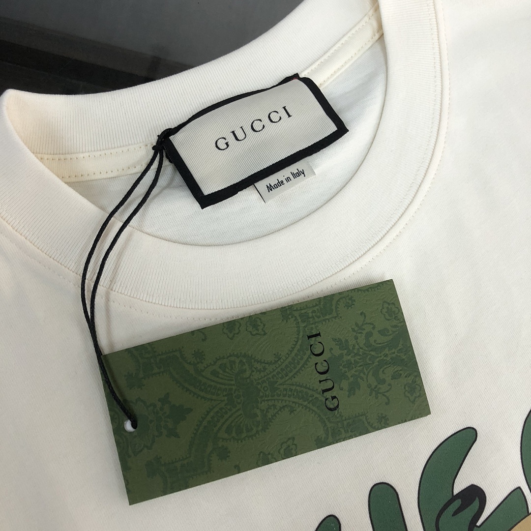 Gucci T-Shirt Style 053 detail view 1