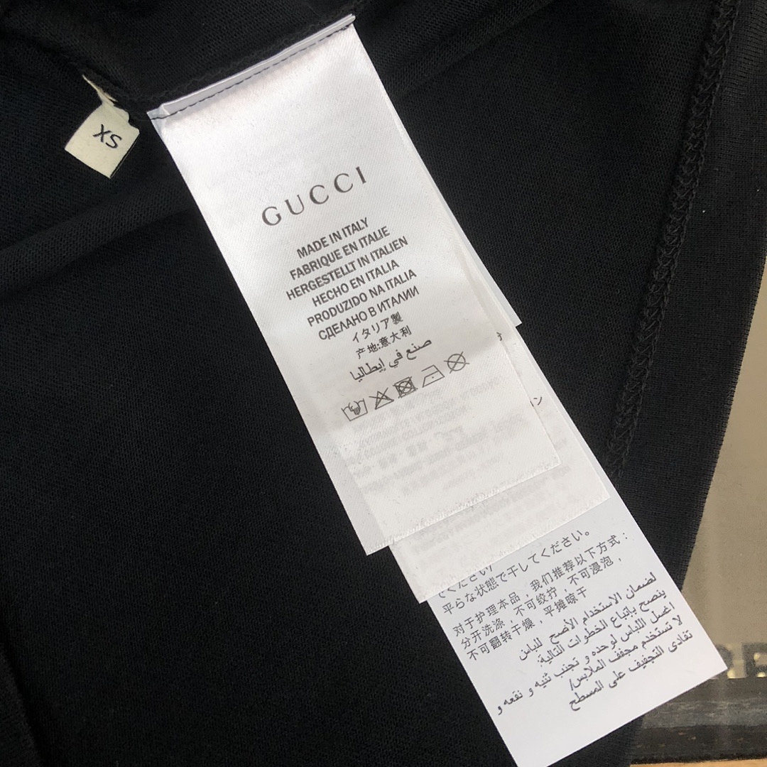 Gucci T-Shirt Style 054 detail view 1
