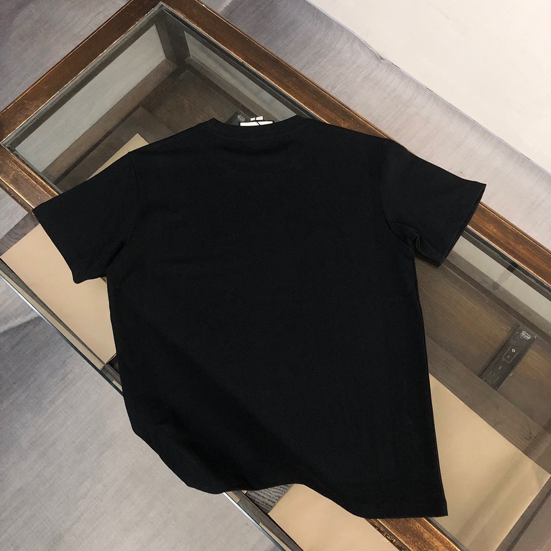 Gucci T-Shirt Style 066 detail view 6
