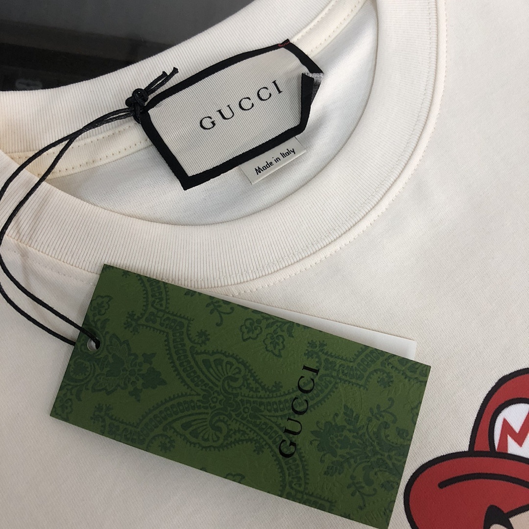 Gucci T-Shirt Style 067 detail view 2