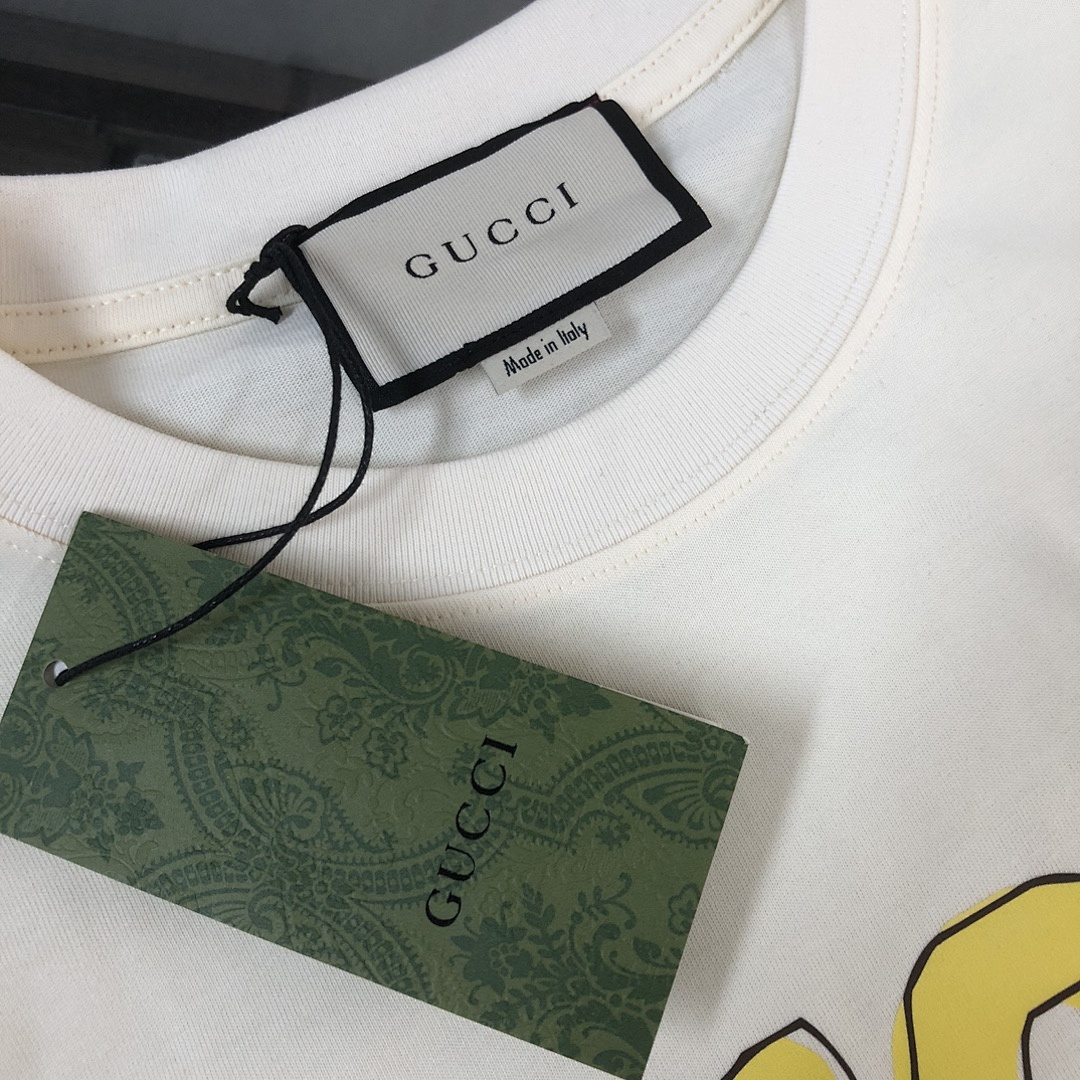 Gucci T-Shirt Style 069 detail view 2
