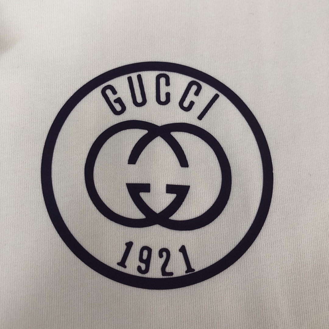 Gucci T-Shirt Style 070 detail view 1