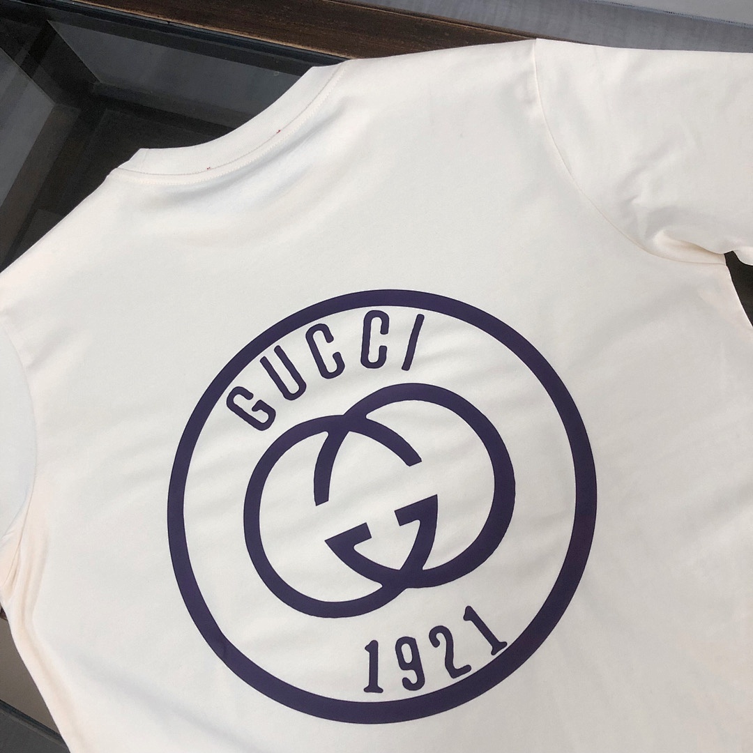 Gucci T-Shirt Style 070 detail view 5
