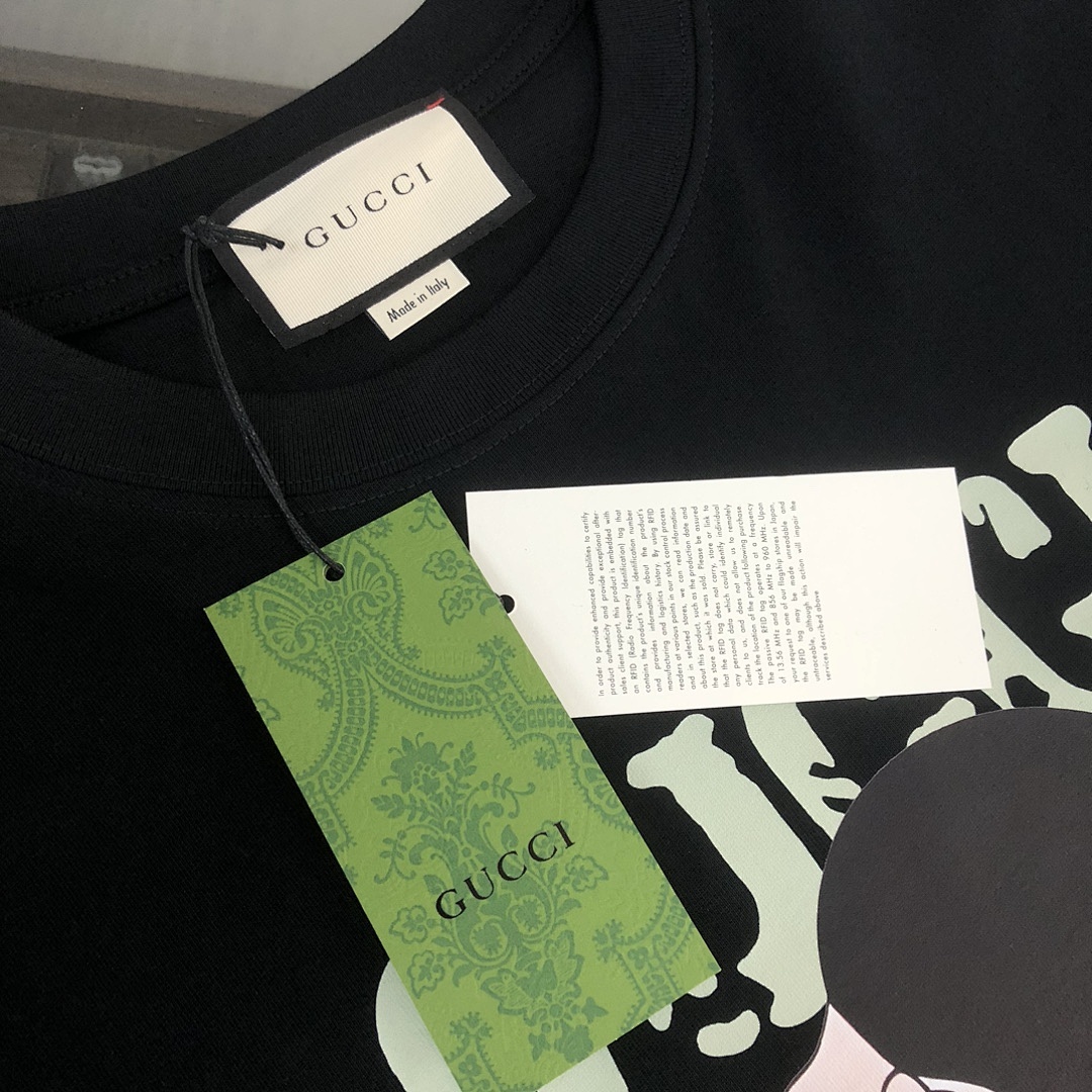 Gucci T-Shirt Style 073 detail view 4