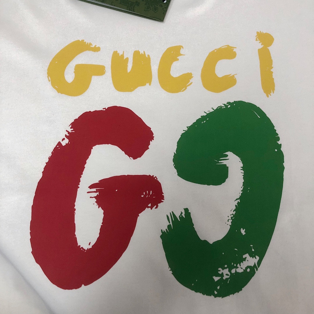 Gucci T-Shirt Style 074 detail view 2