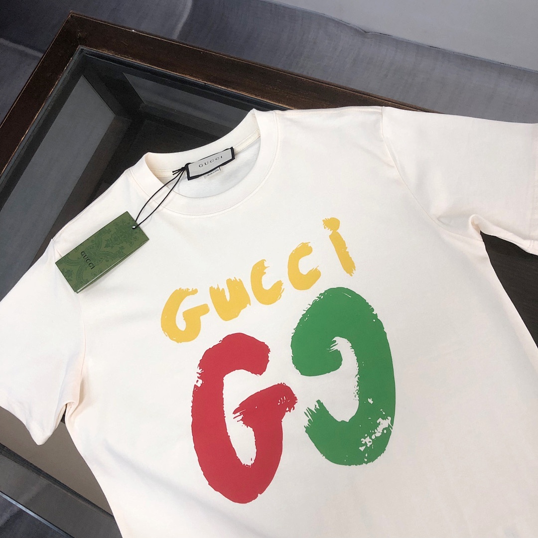 Gucci T-Shirt Style 074 detail view 6