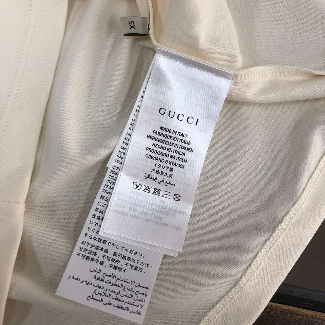 Gucci T-Shirt Style 076 main view