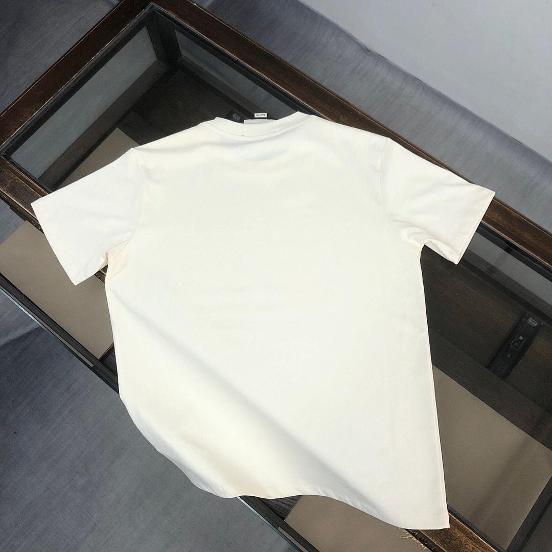 Gucci T-Shirt Style 076 detail view 2