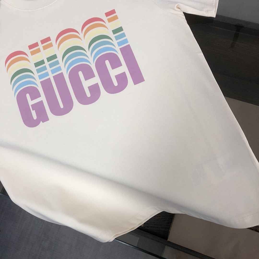 Gucci T-Shirt Style 076 detail view 5