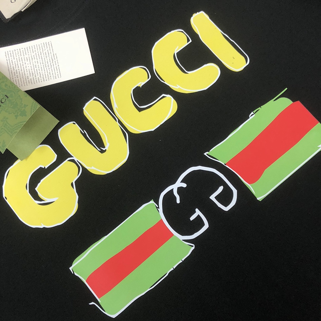Gucci T-Shirt Style 080 detail view 2