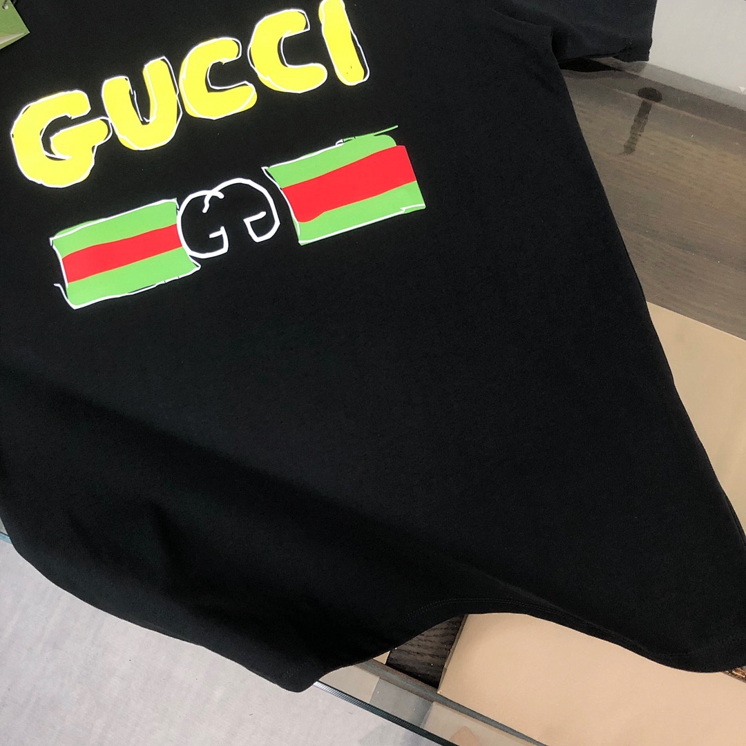 Gucci T-Shirt Style 080 detail view 5