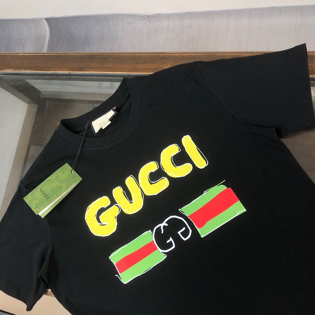 Gucci T-Shirt Style 080 detail view 6