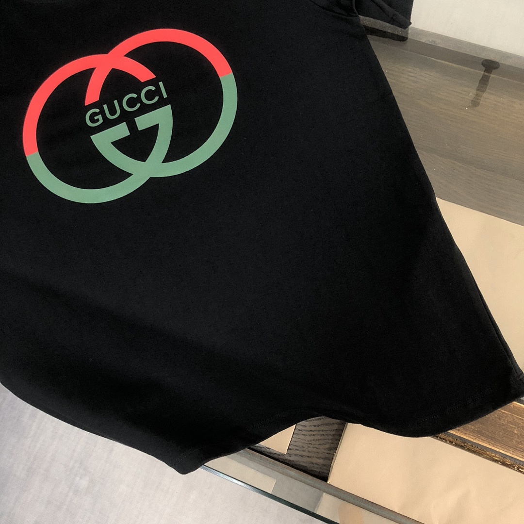 Gucci T-Shirt Style 085 detail view 4