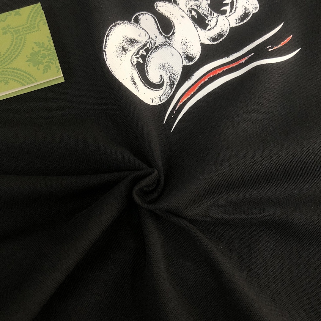 Gucci T-Shirt Style 087 detail view 4