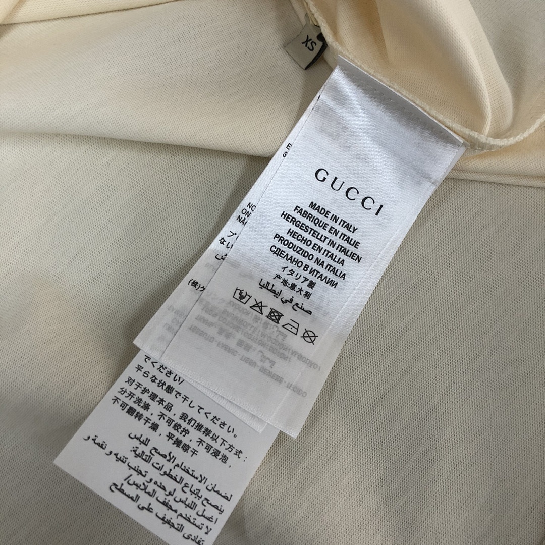 Gucci T-Shirt Style 090 main view