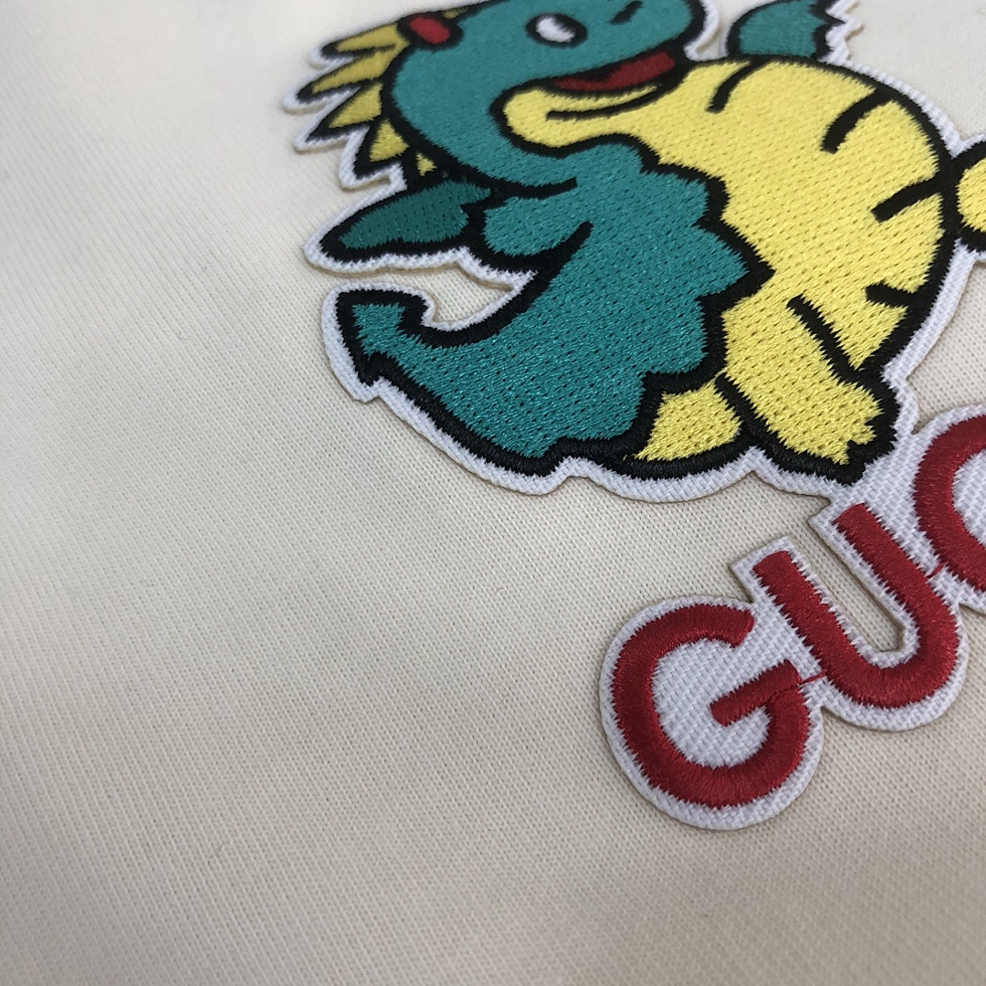 Gucci T-Shirt Style 090 detail view 1