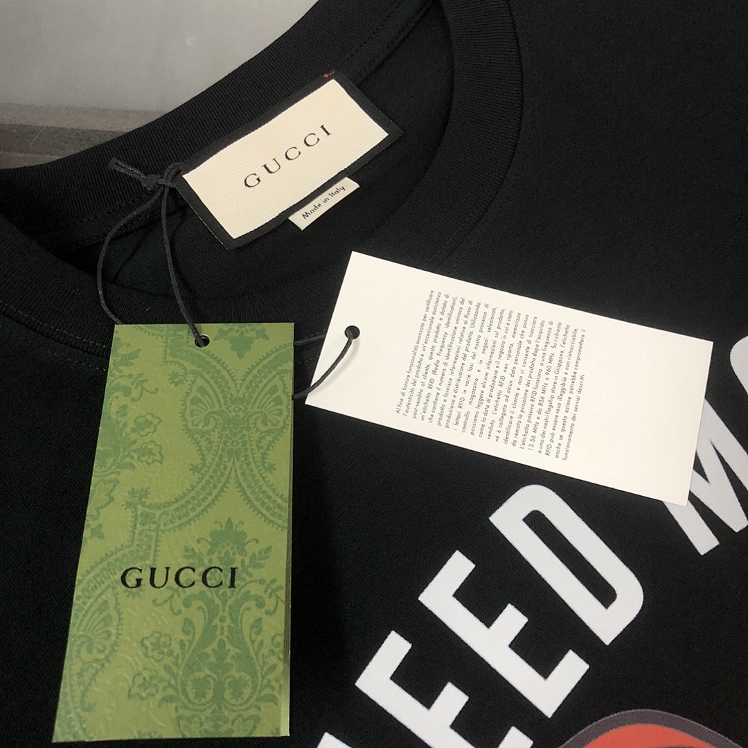 Gucci T-Shirt Style 093 detail view 2