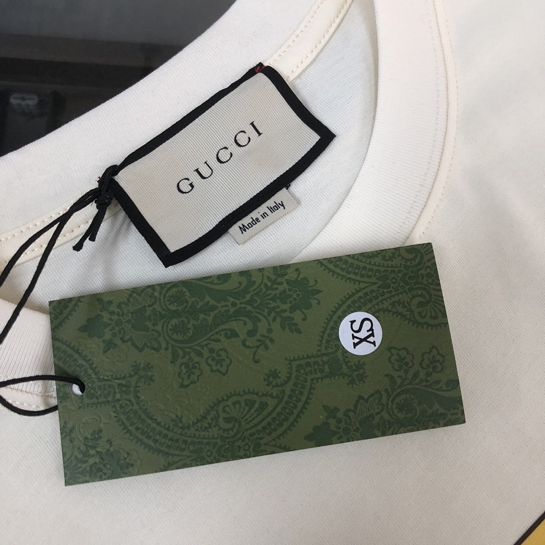 Gucci T-Shirt Style 099 detail view 3