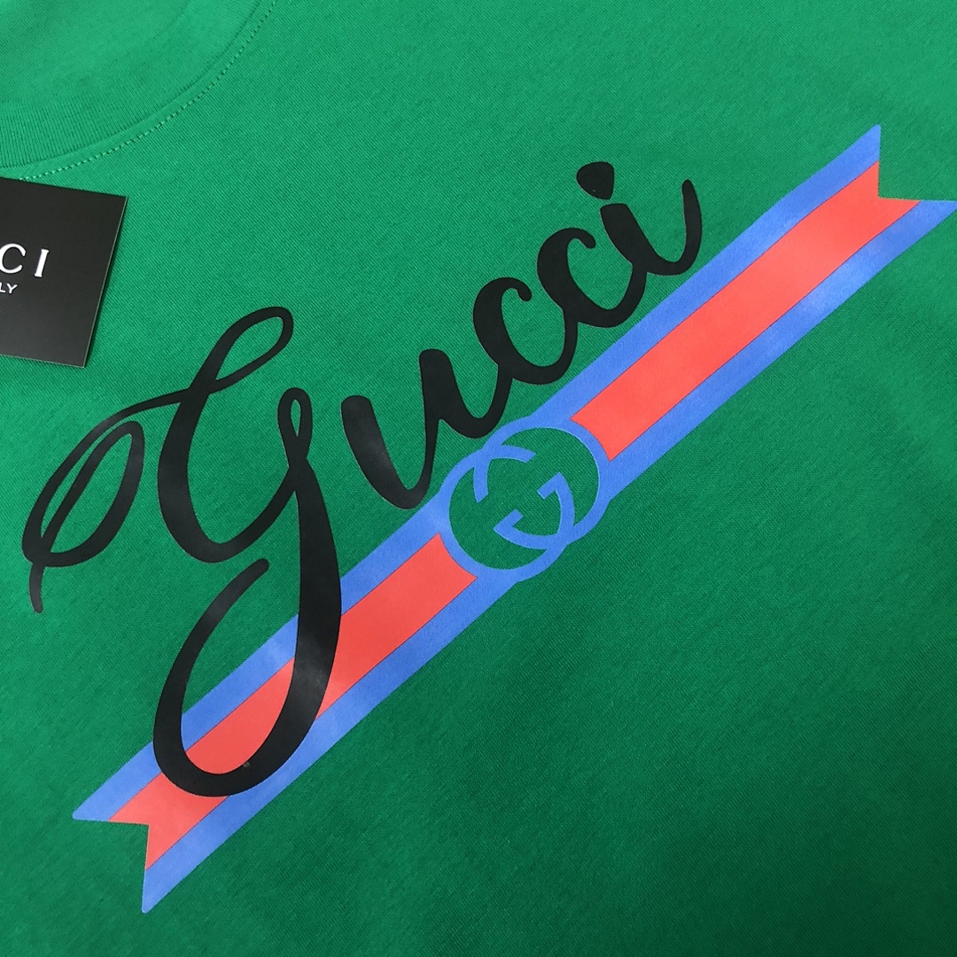 Gucci T-Shirt Style 100 detail view 2
