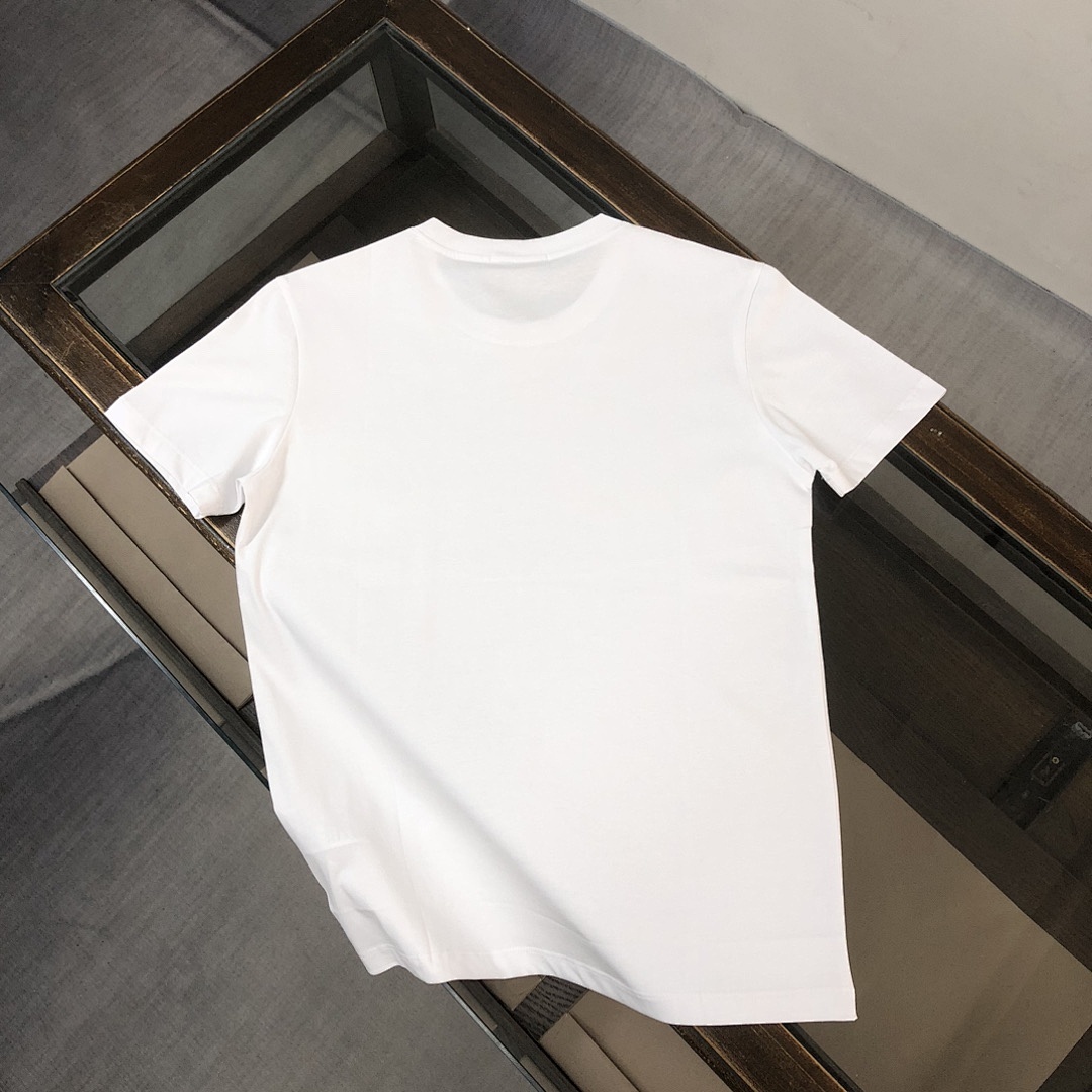Gucci T-Shirt Style 105 detail view 5