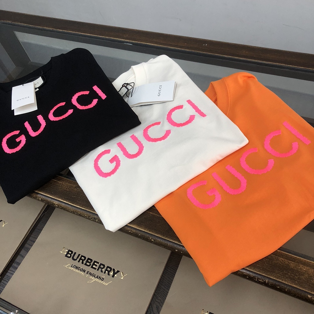 Gucci T-Shirt Style 108 detail view 7