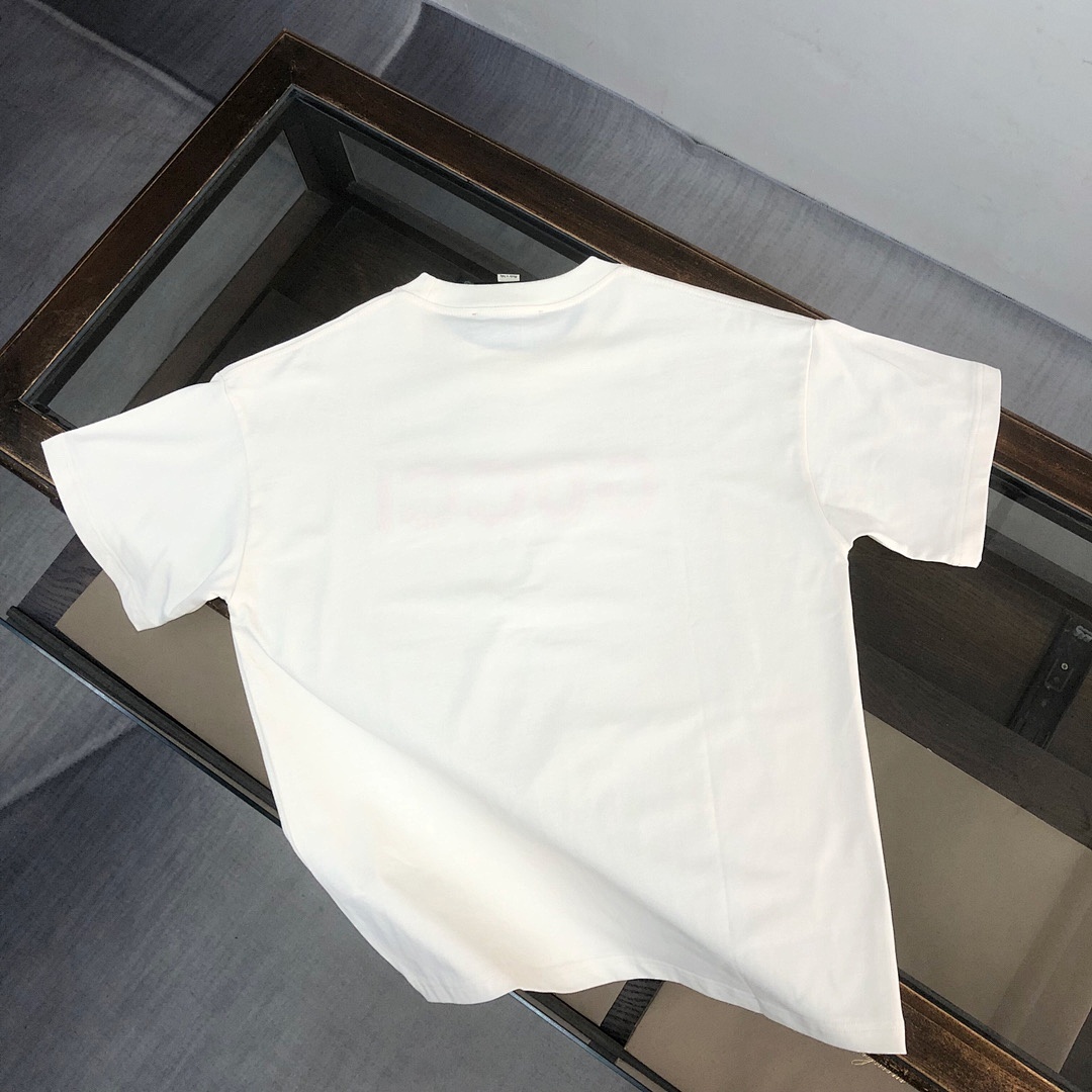 Gucci T-Shirt Style 109 detail view 5