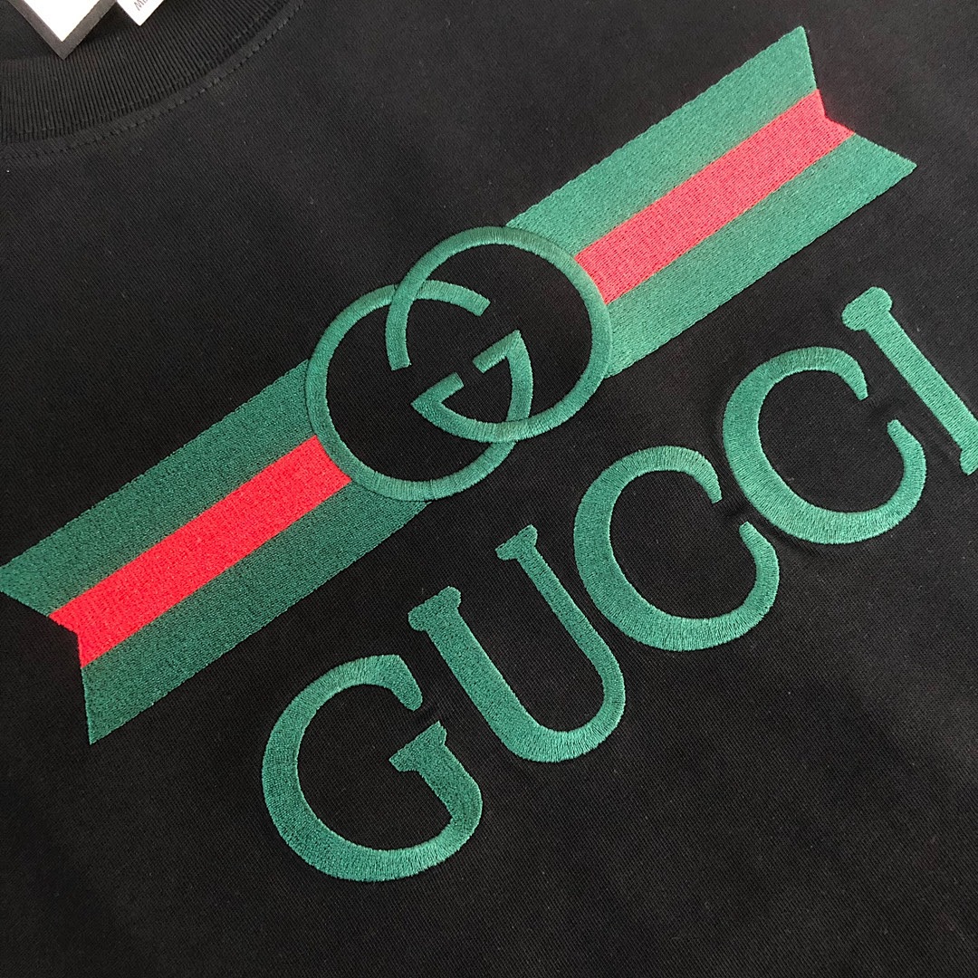 Gucci T-Shirt Style 111 detail view 1