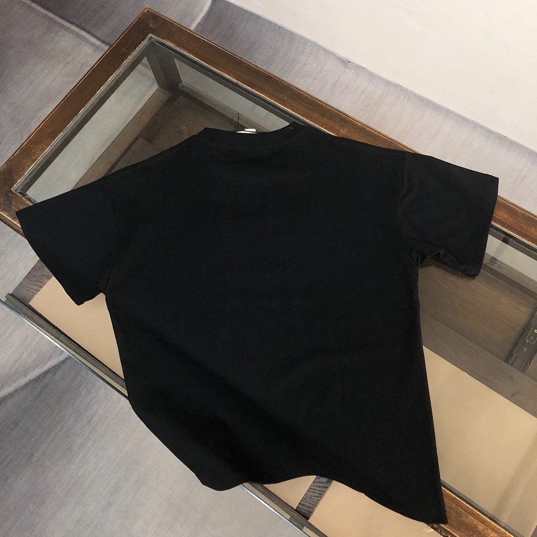 Gucci T-Shirt Style 111 detail view 4