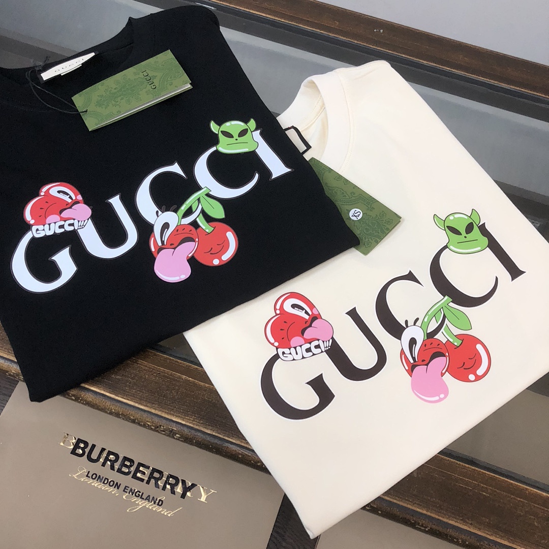 Gucci T-Shirt Style 112 detail view 4