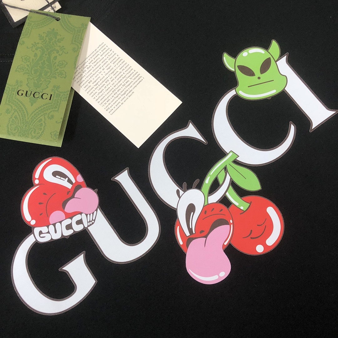 Gucci T-Shirt Style 113 detail view 2
