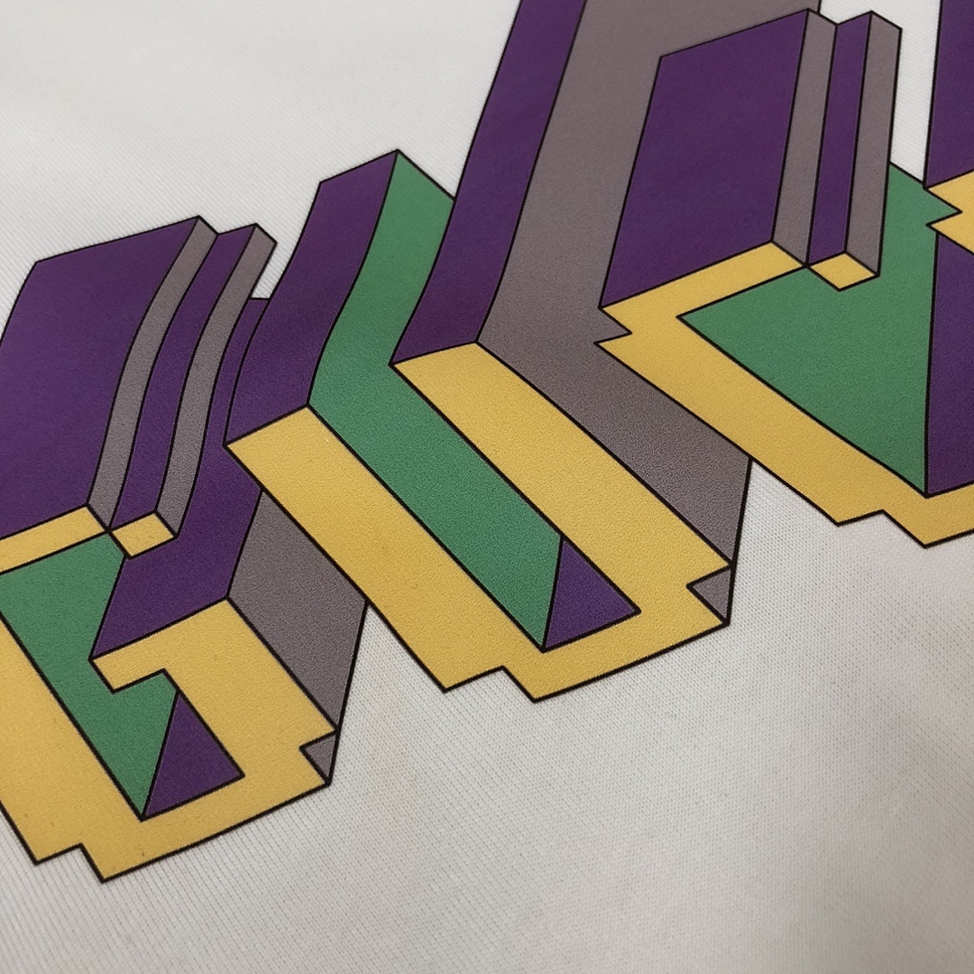 Gucci T-Shirt Style 114 detail view 2