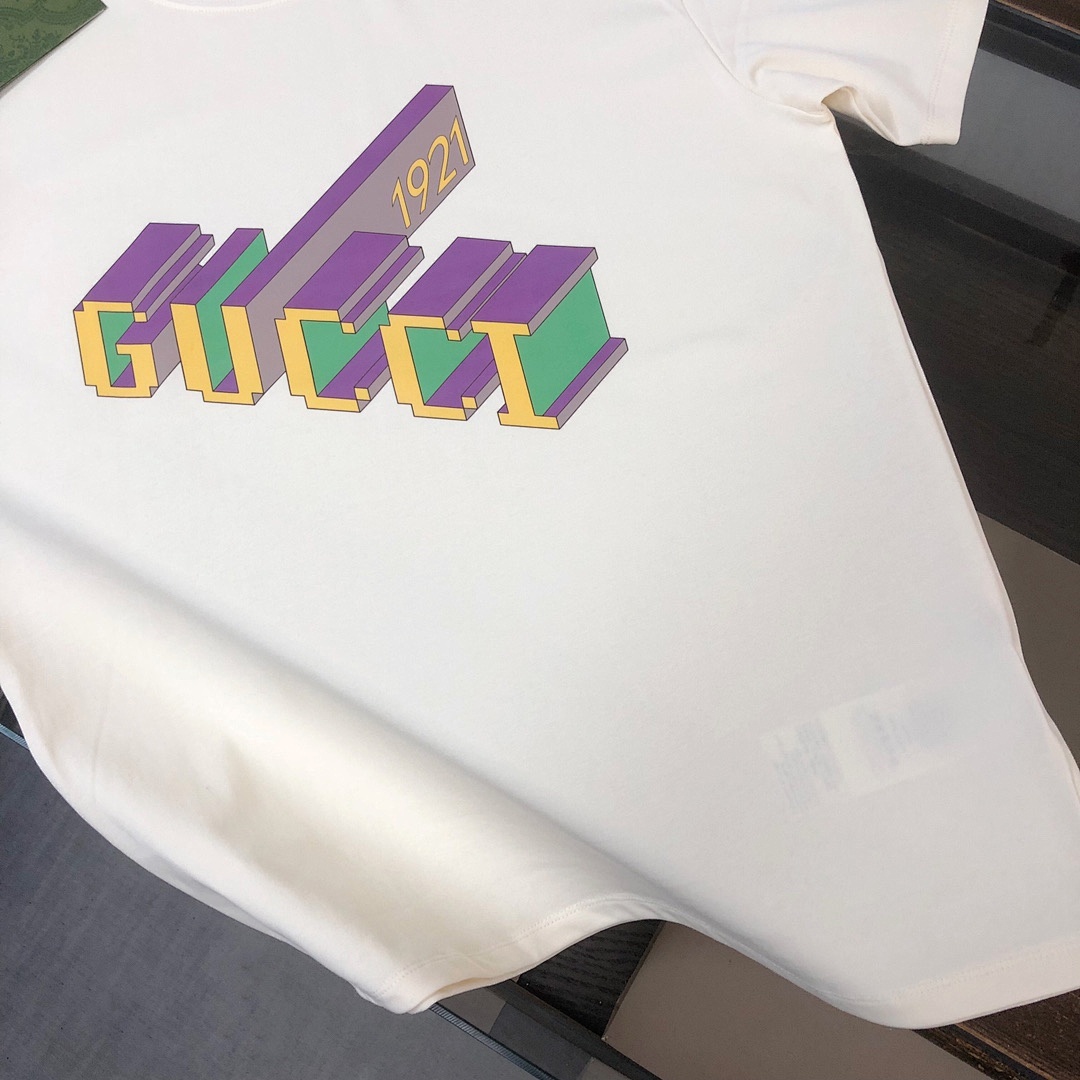 Gucci T-Shirt Style 114 detail view 7