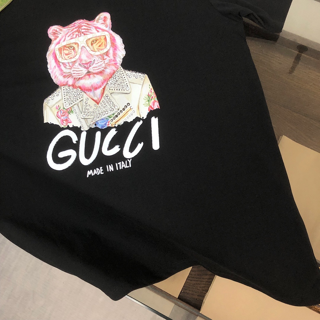 Gucci T-Shirt Style 115 detail view 4
