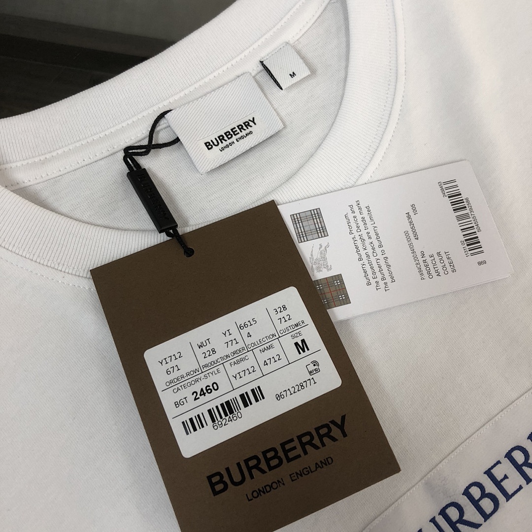 Burberry T-Shirt detail view 3