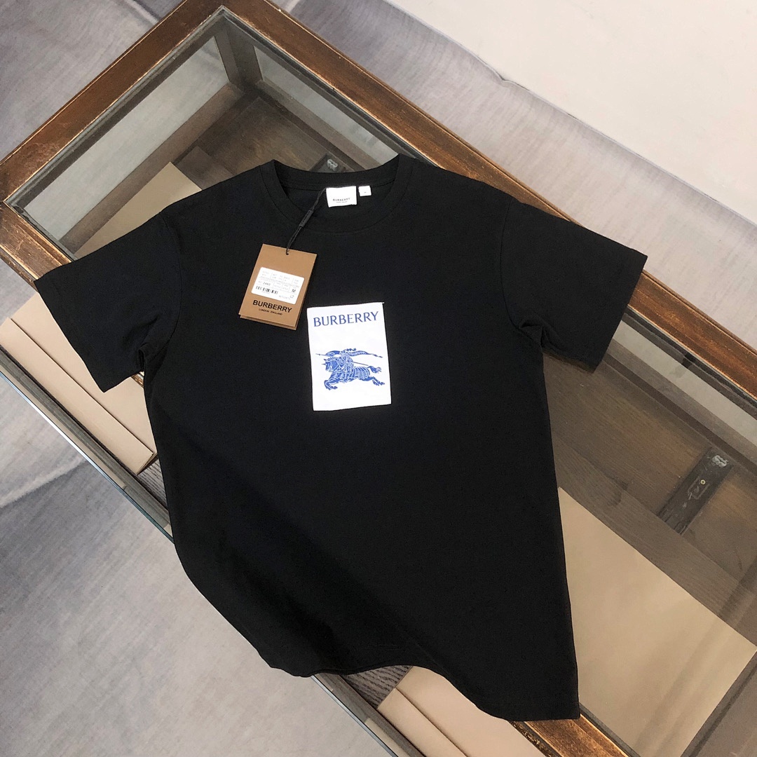 Burberry T-Shirt Style 002 detail view 7
