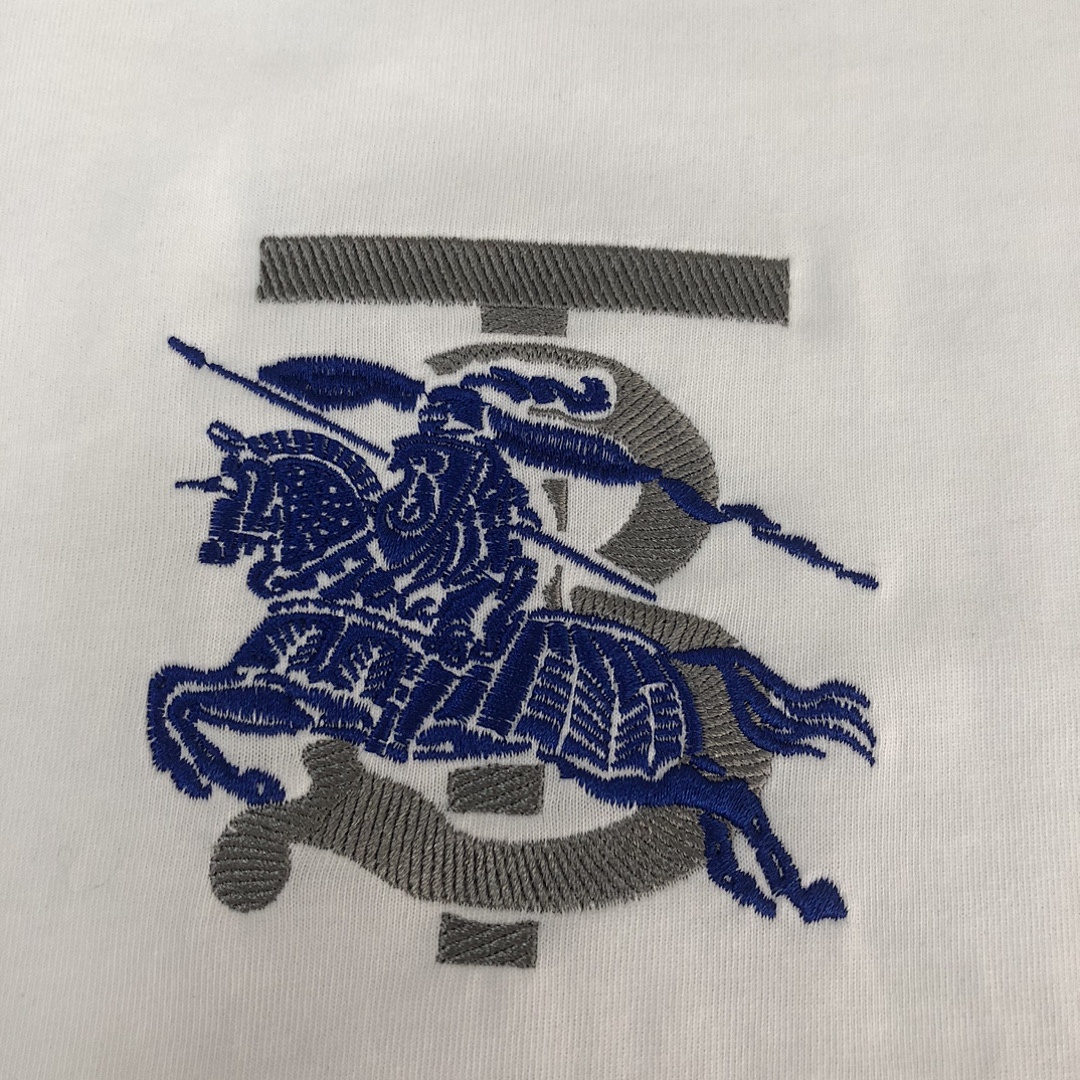 Burberry T-Shirt Style 004 detail view 2