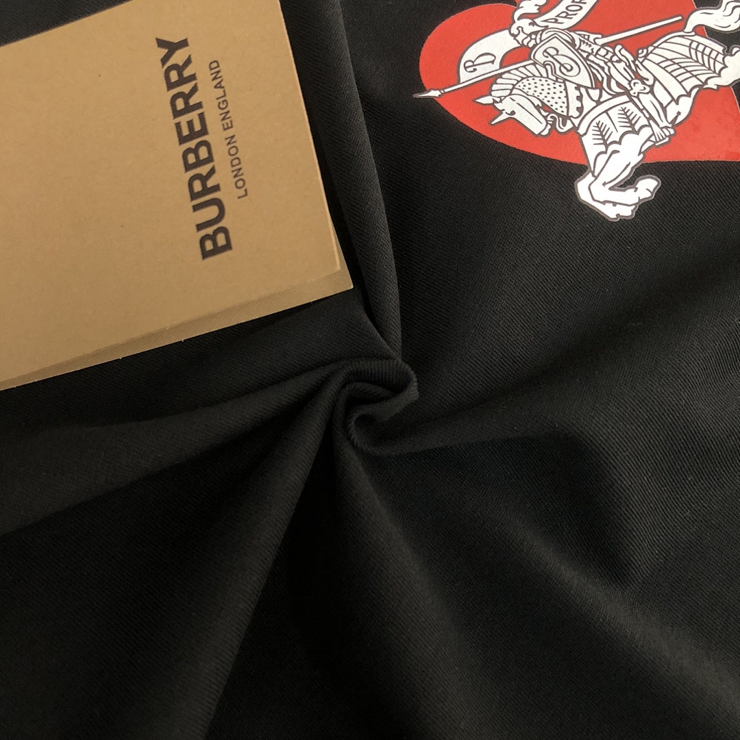 Burberry T-Shirt Style 006 detail view 3