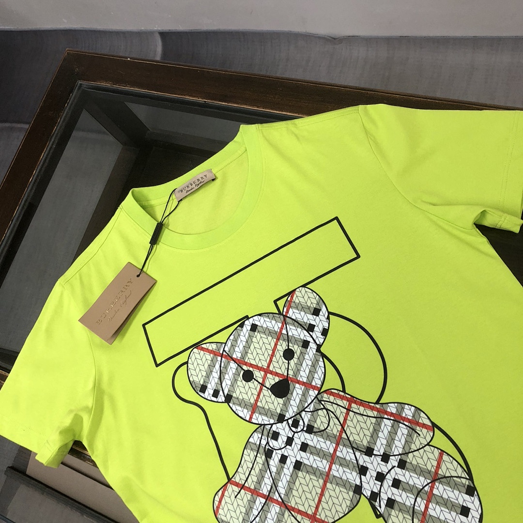 Burberry T-Shirt Style 009 detail view 5
