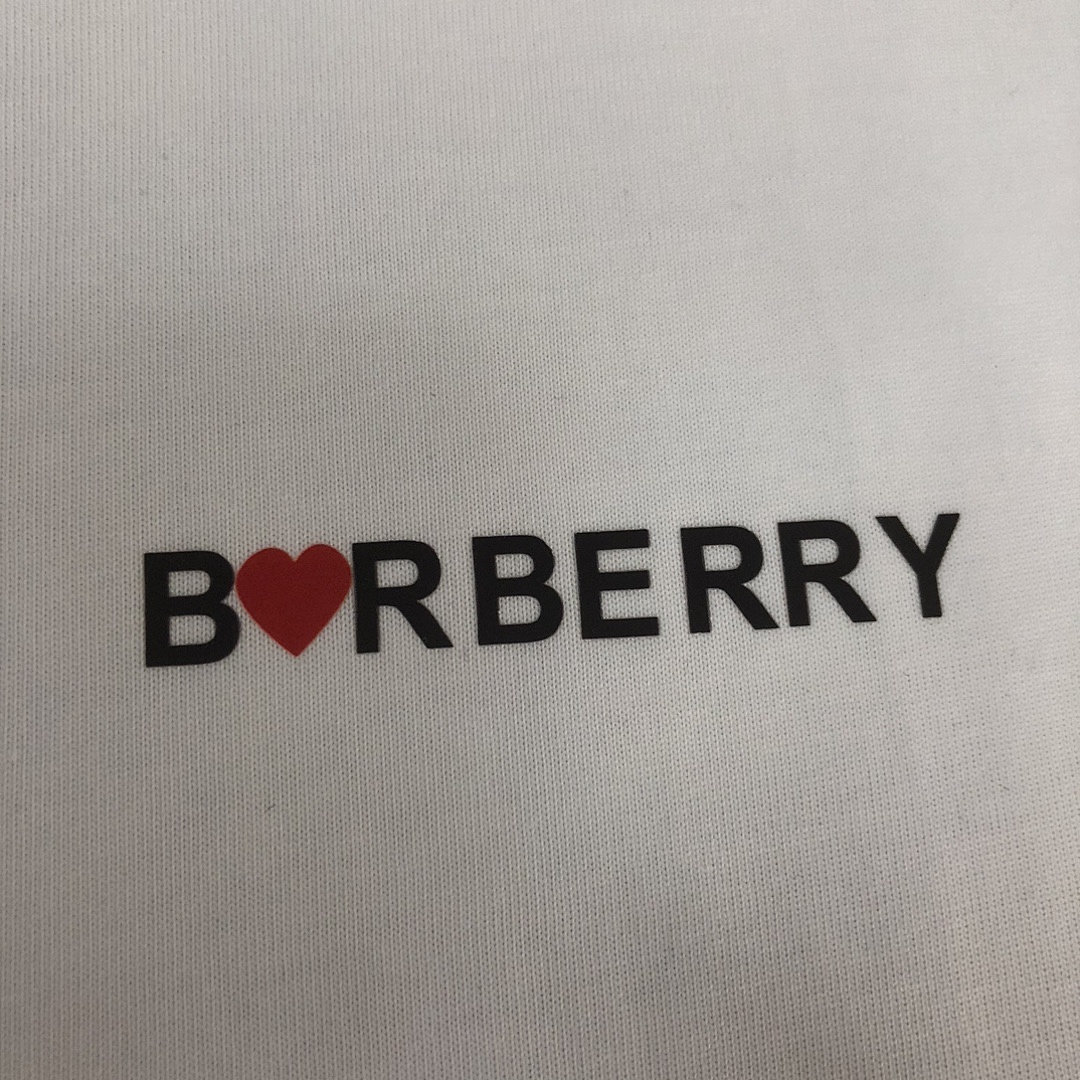Burberry T-Shirt Style 010 detail view 1