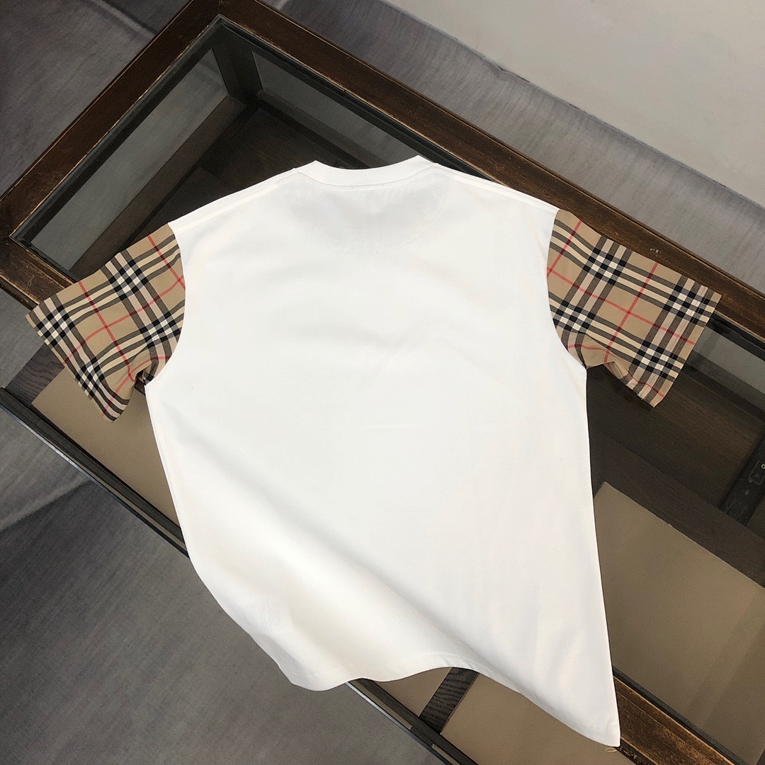 Burberry T-Shirt Style 012 detail view 3