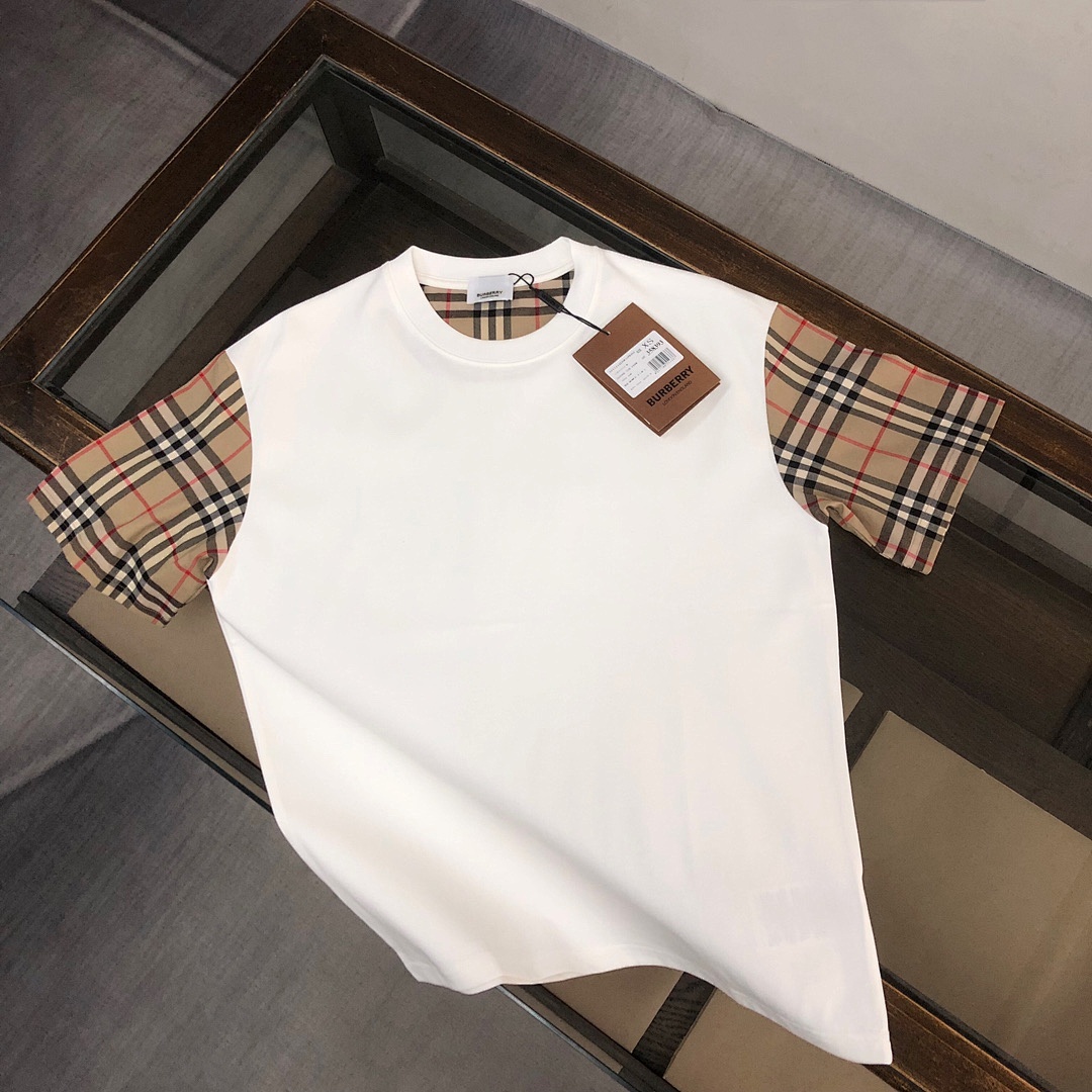 Burberry T-Shirt Style 012 detail view 7