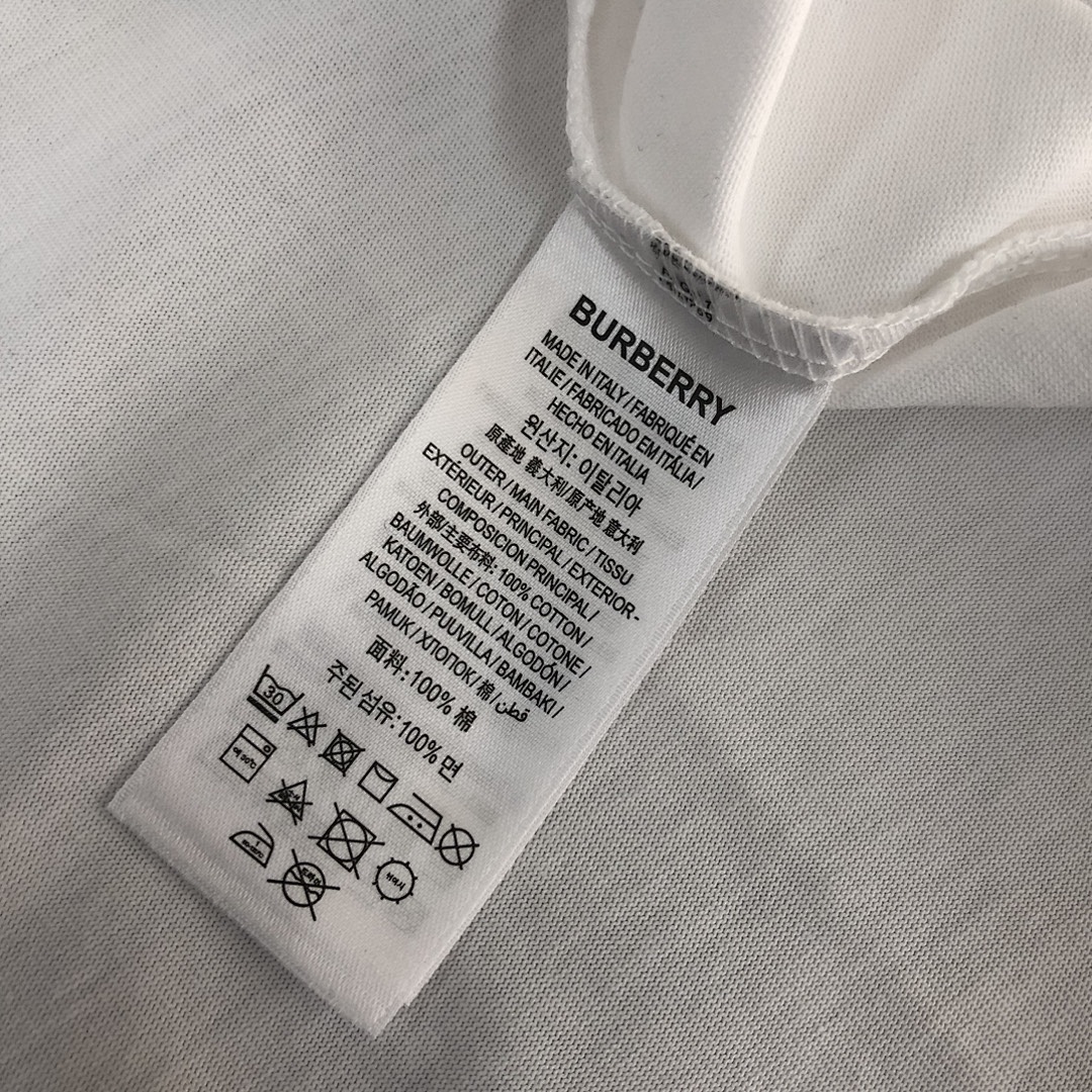 Burberry T-Shirt Style 015 main view