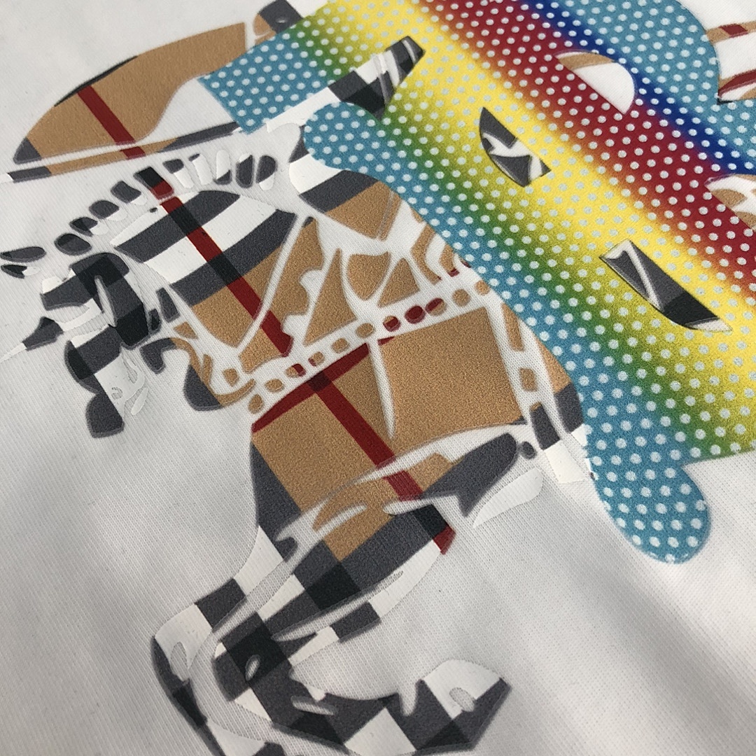 Burberry T-Shirt Style 015 detail view 1