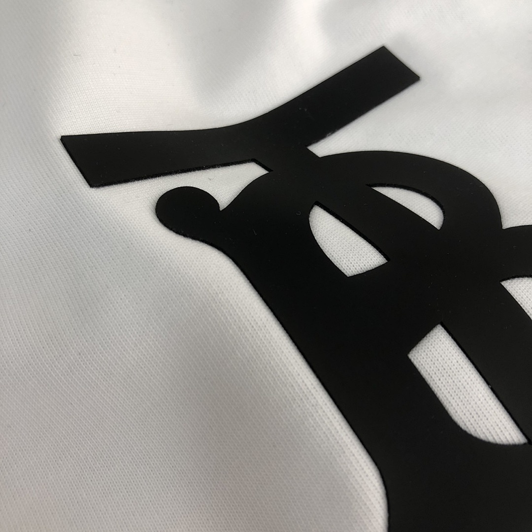 Burberry T-Shirt Style 032 detail view 5