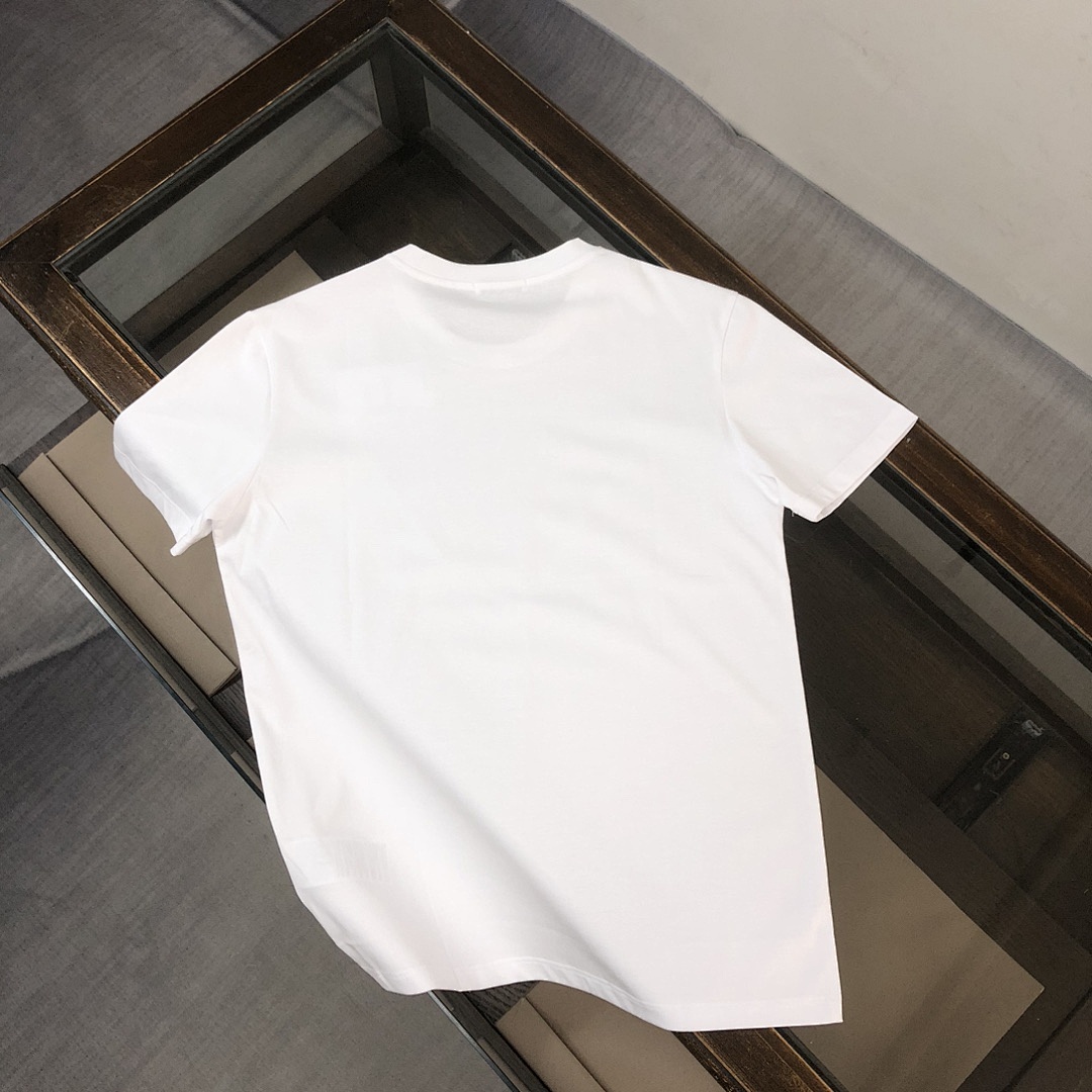 Bottega Veneta T-Shirt detail view 6