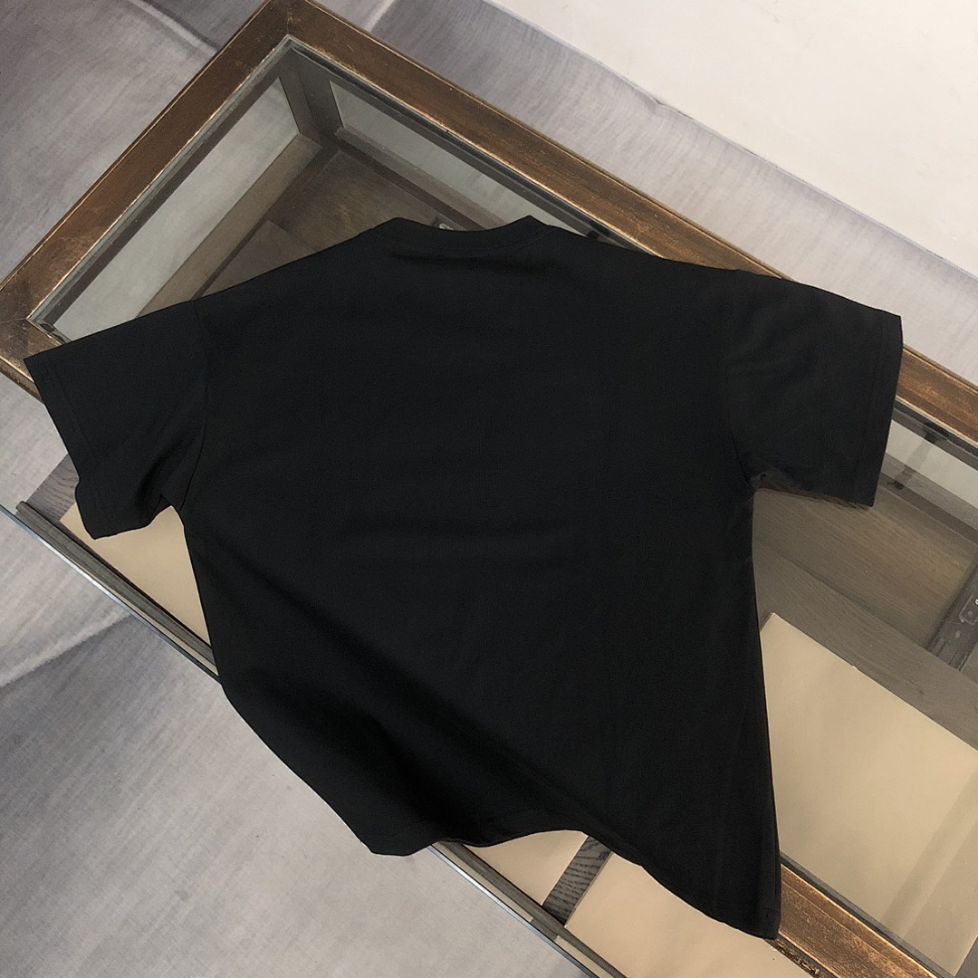 Balmain T-Shirt detail view 5